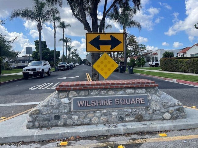 Building Photo - 1407 S Ross St