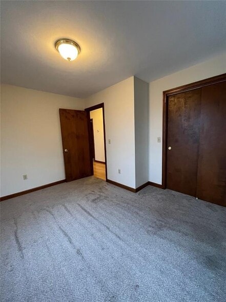 Building Photo - 3 Buttonwood St