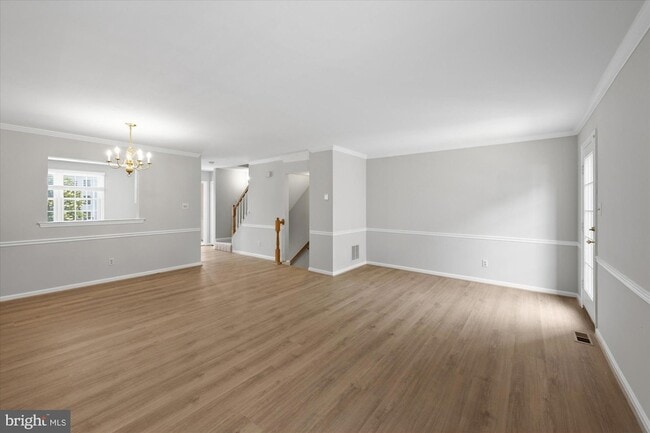 Building Photo - 299 S Pickett St