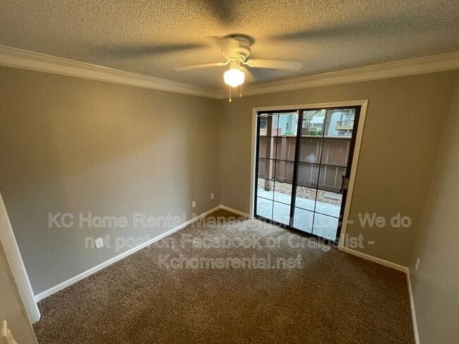 Building Photo - 12013 W 58th Pl