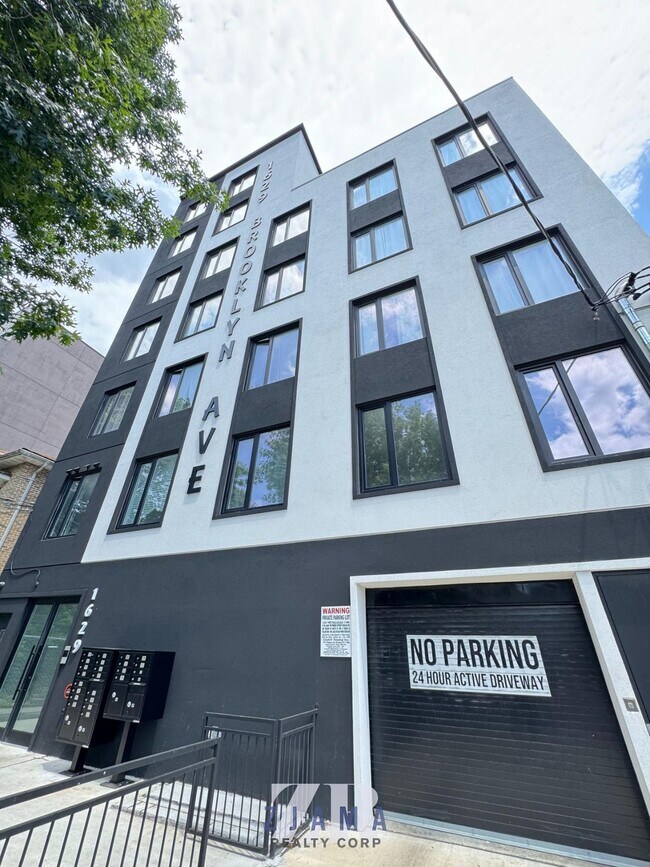Building Photo - 1629 Brooklyn Ave