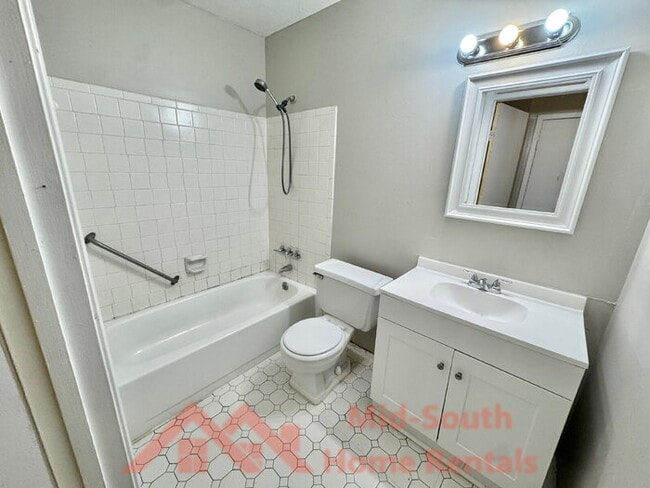 Building Photo - 4579 Buffer Dr