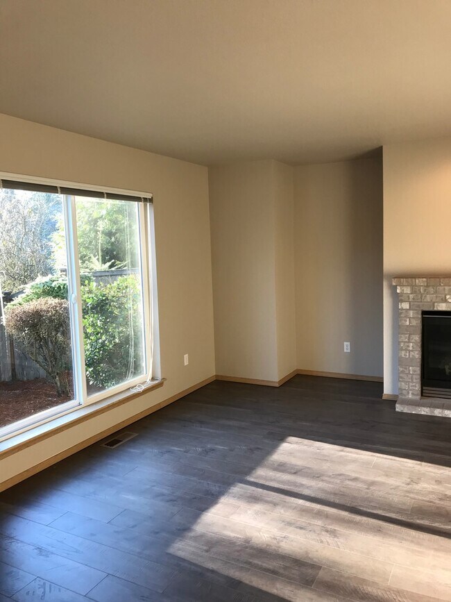 Building Photo - 1308 Mills Landing Ct SE