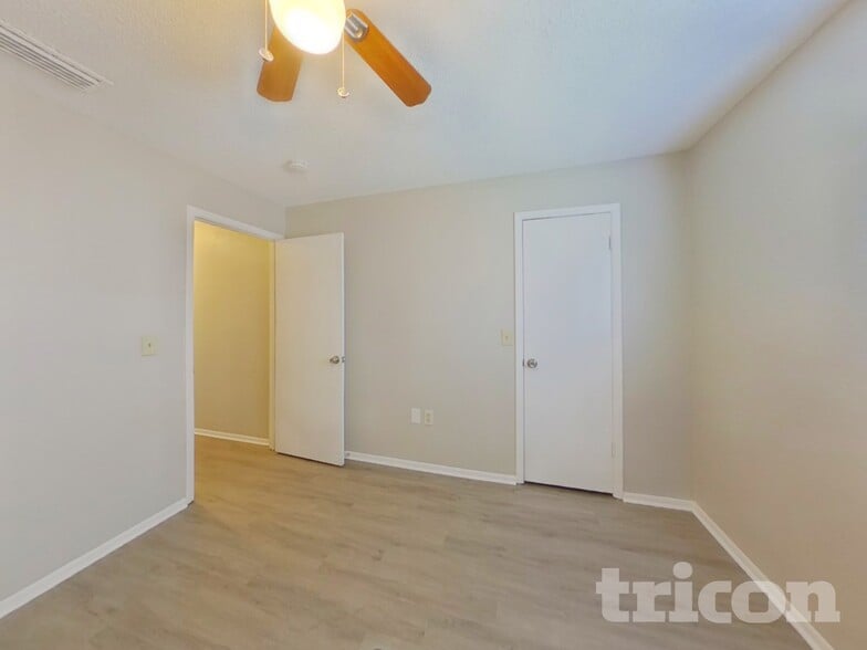 Building Photo - 2273 Seward Cir