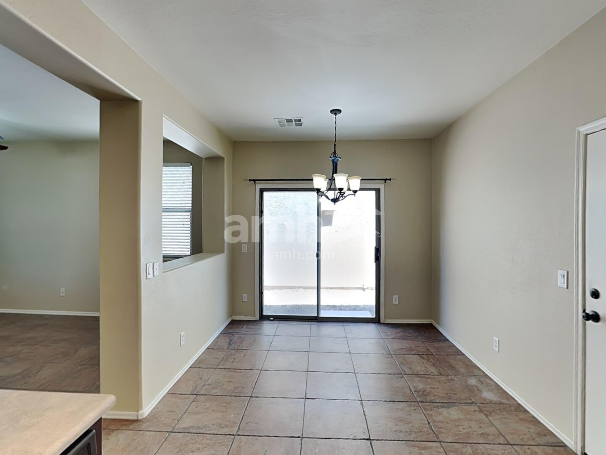 Building Photo - 3774 E Santa Fe Ln