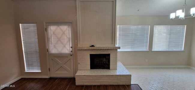 Building Photo - 6617 Dawn Dr