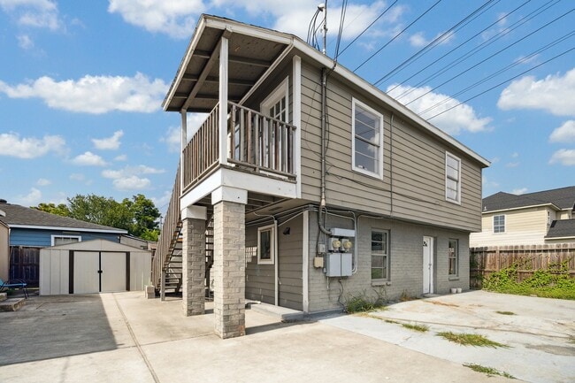 Building Photo - 2802 Hardy St