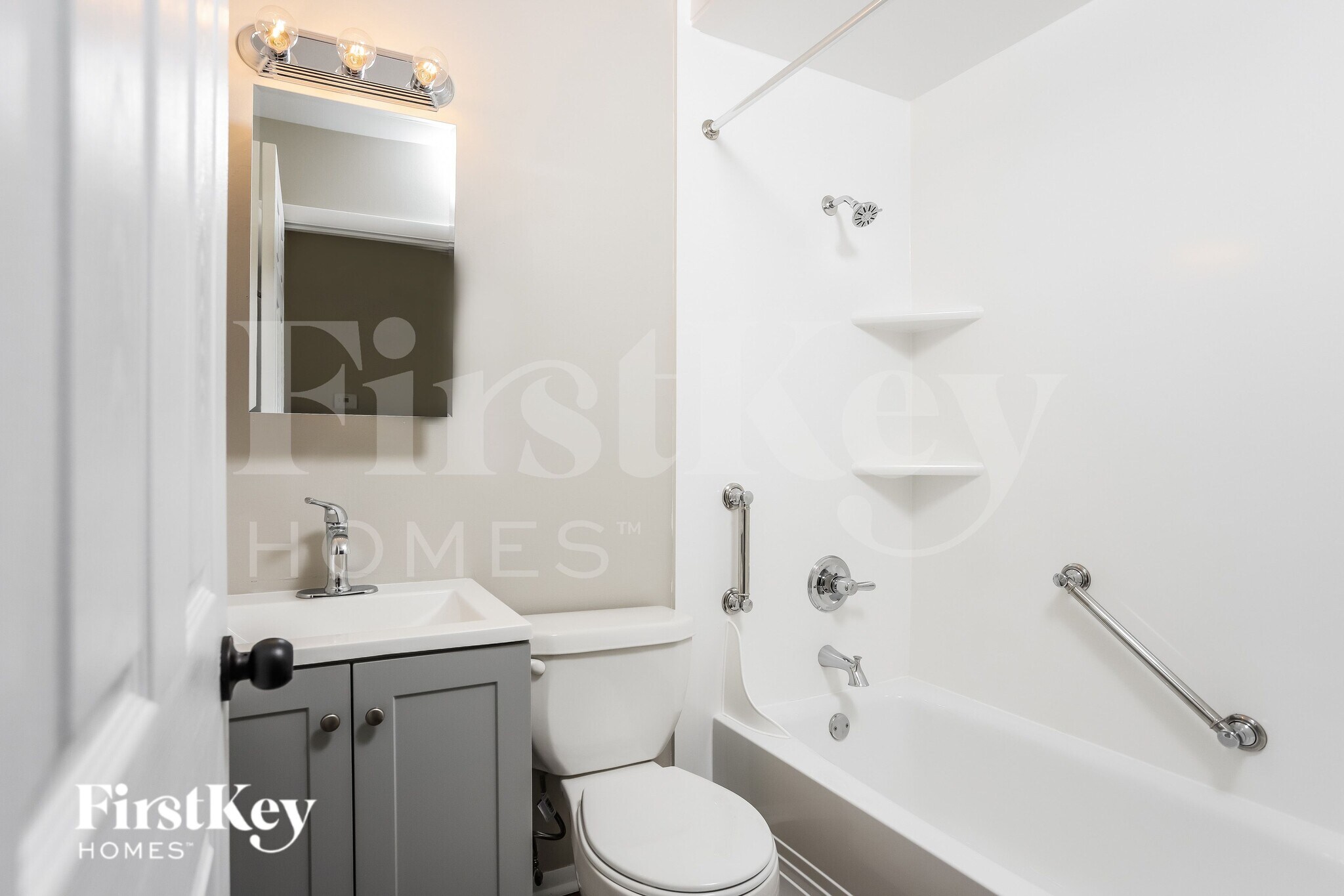 Building Photo - 855 Windemere Ave