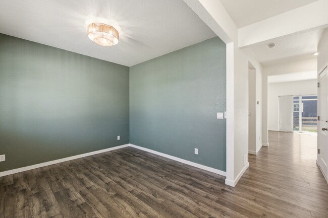 Building Photo - Modern Bennett Beauty | Spacious Newer Home with Over 2,200 Sq Ft