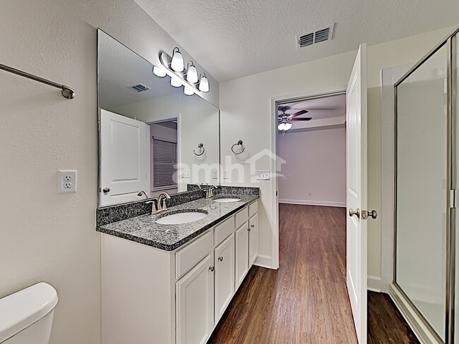 Building Photo - 2867 Calebs Cove Way