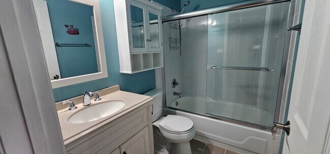 Building Photo - 988 Butter Creek Ct