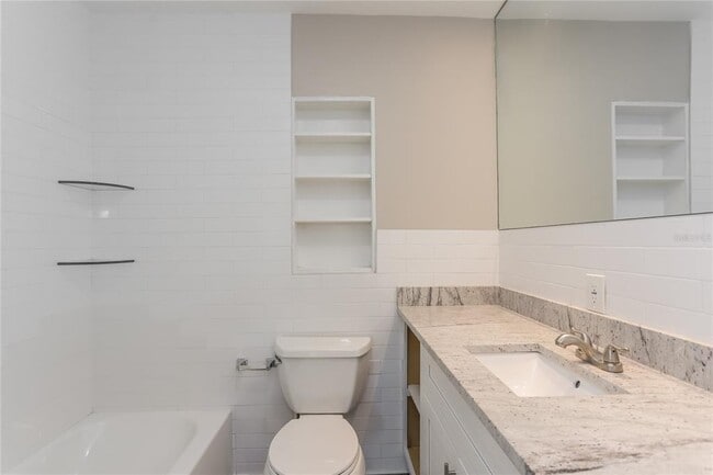 Building Photo - 2053 Barcelona Dr S