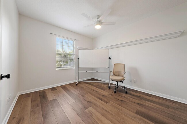 Building Photo - 196 Poinciana Dr