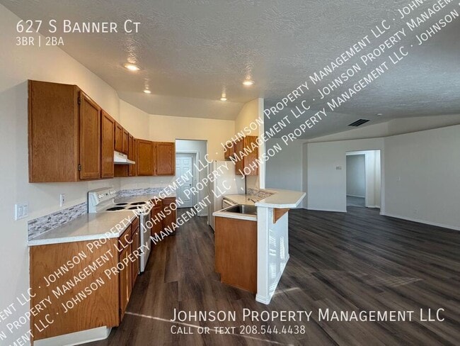 Building Photo - 627 S Banner Ct