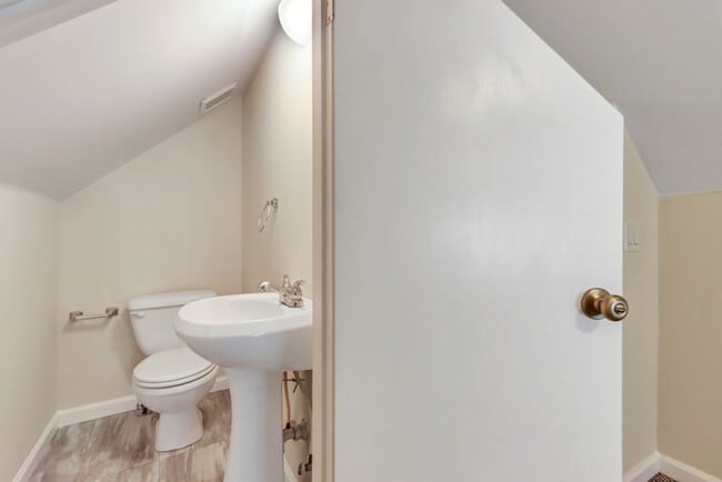 Building Photo - 114 Egrets Way Ln