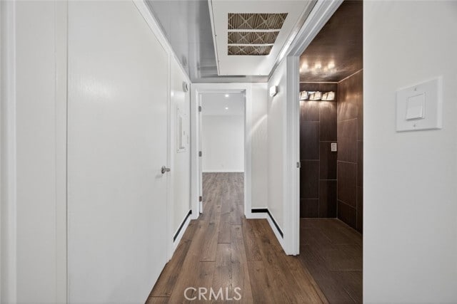 Building Photo - 1339 N Columbus Ave