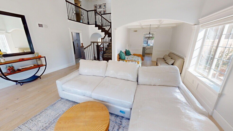 Building Photo - 880 Cayo Grande Ct