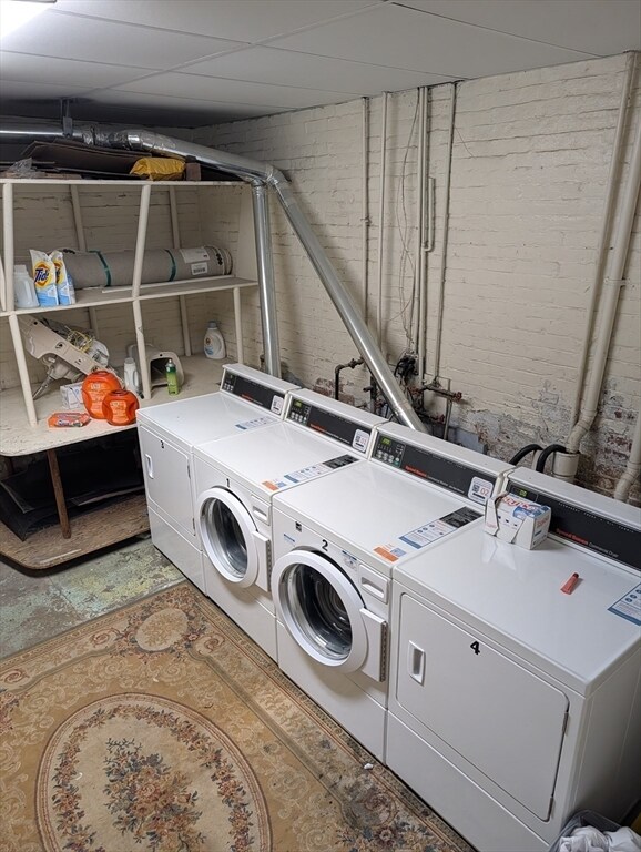 Building Photo - 267 Commonwealth Ave