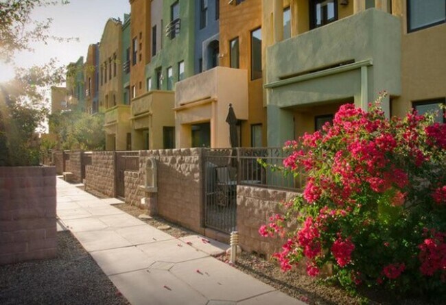 Primary Photo - Fantastic home located in A Gated Communit...