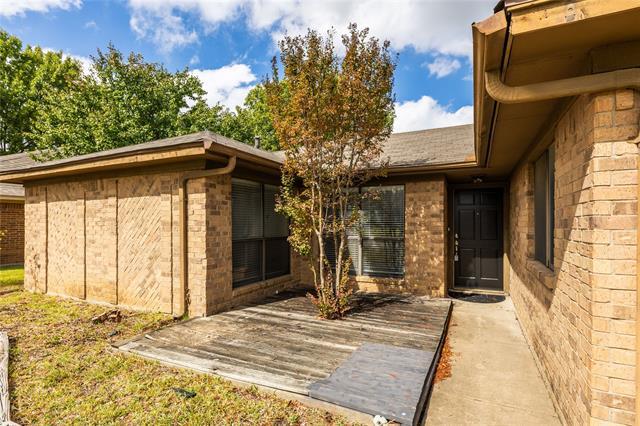 Building Photo - 1017 Bass Dr