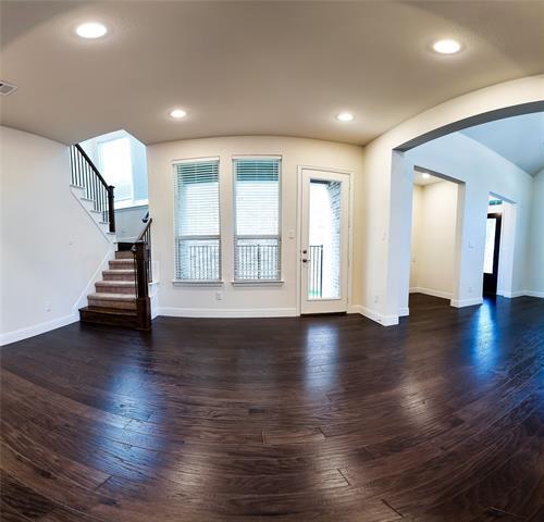 Building Photo - 6900 Royal Liverpool Dr