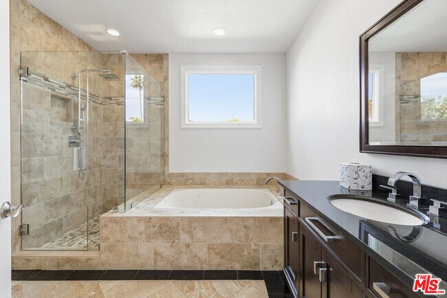 Building Photo - 24366 La Masina Ct