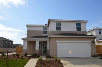 Building Photo - 2434 Urdaneta Way