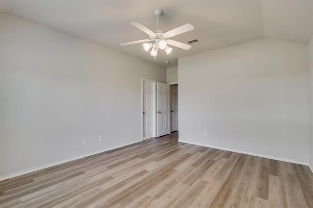 Building Photo - 5208 Brookside Dr