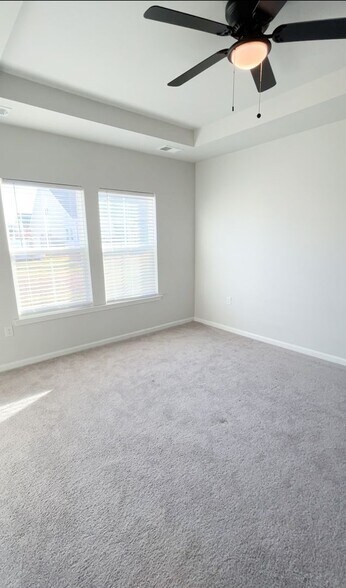 Building Photo - 8869 Baton Rouge Ave NW