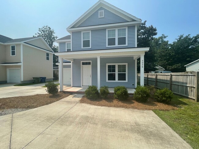 Primary Photo - 3 Bed 2.5 Bath Single Family Home