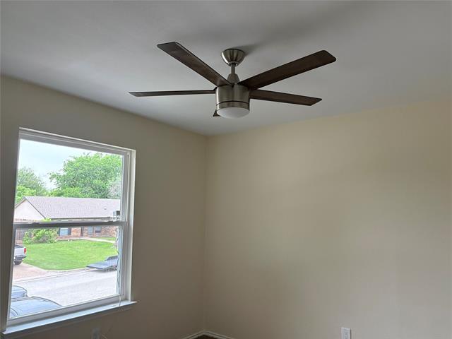 Building Photo - 107 Iberis Ct