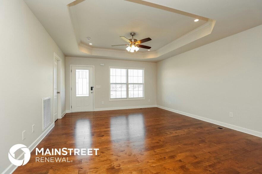 Building Photo - 460 Heatherwood Dr