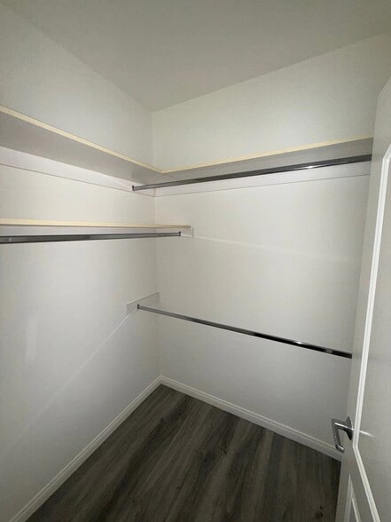 Building Photo - 4638 Sepulveda Blvd