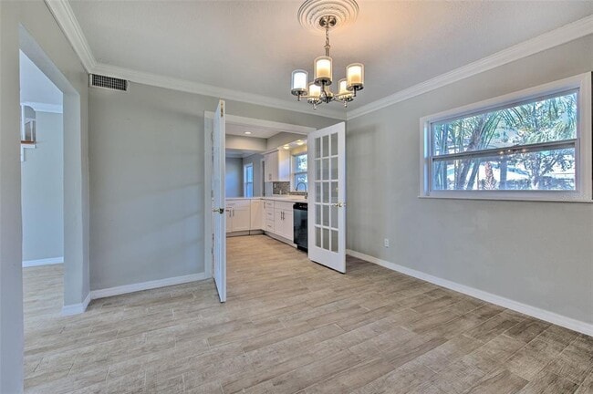 Building Photo - 4711 W San Rafael St