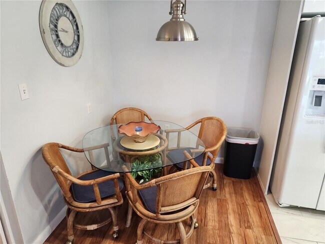 Building Photo - 4347 Tahitian Gardens Cir