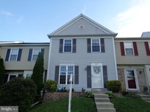 Building Photo - 1834 Bramble Brook Ln