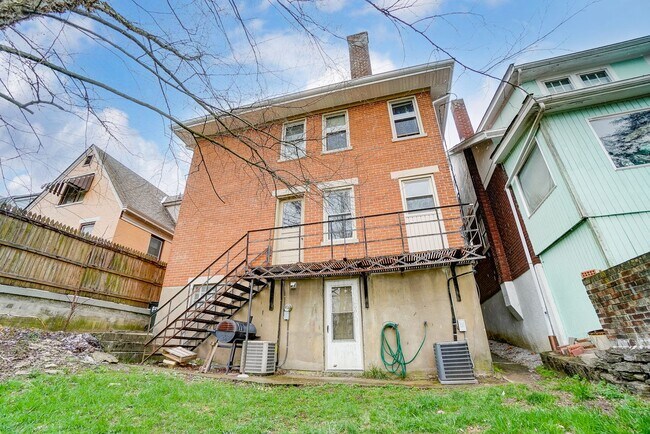 Building Photo - 1816 Jefferson Ave