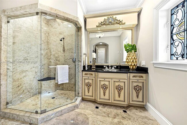 Building Photo - 628 Coral Way