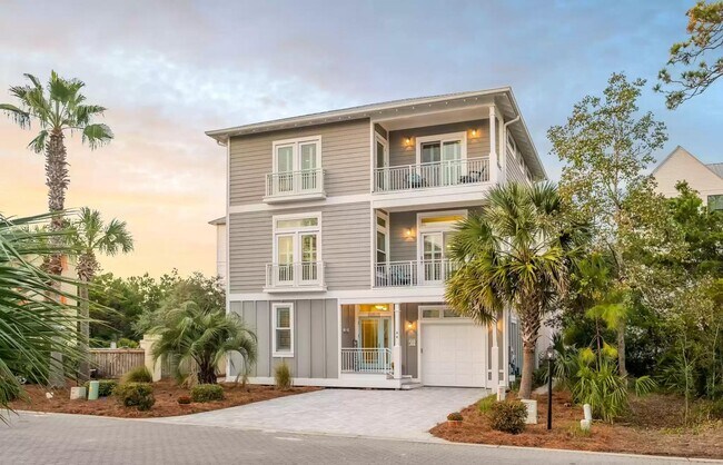 Building Photo - 50% off first months rent.  Remodeled 5 bedroom house with bikes – walking distance to the beach