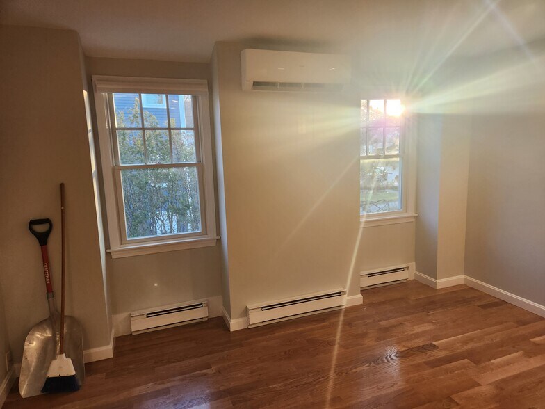 Building Photo - 3 Gannon Ct