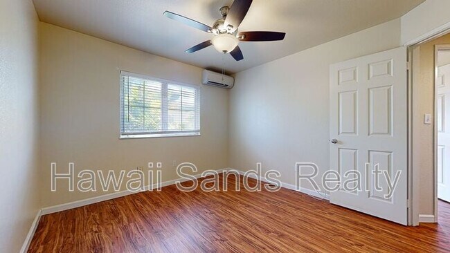 Building Photo - 91-1017-1017 Wahinoho St