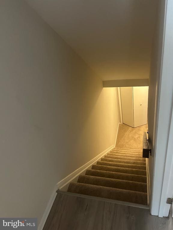 Building Photo - 7051 Knighthood Ln