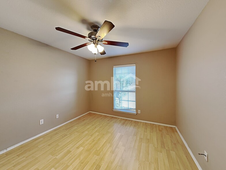Building Photo - 1000 Redfish Dr