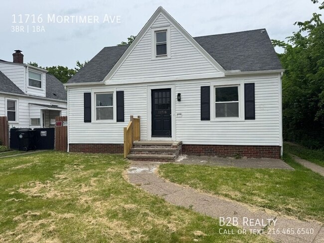 Primary Photo - 11716 Mortimer Ave