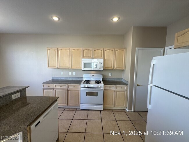 Building Photo - 186 Duck Hollow Ave