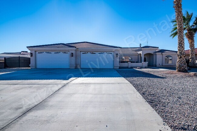 Primary Photo - FURNISHED POOL HOME