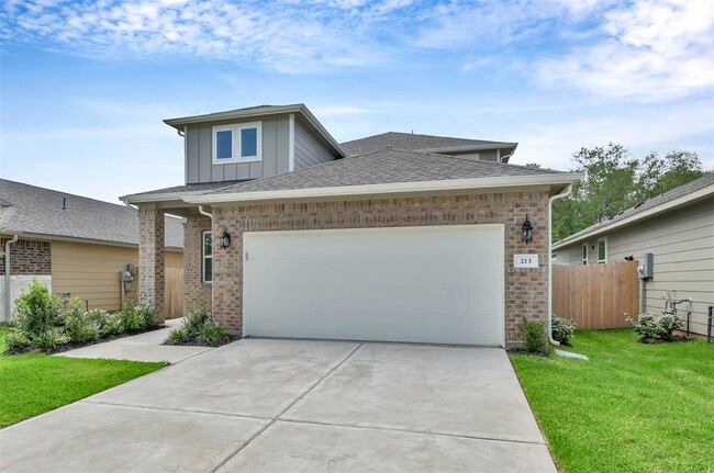 Building Photo - 213 Harper Ridge Dr
