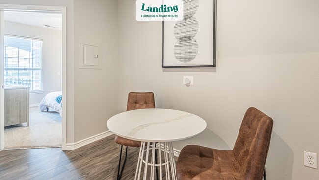 Building Photo - 1301 Ivy Meadow Dr