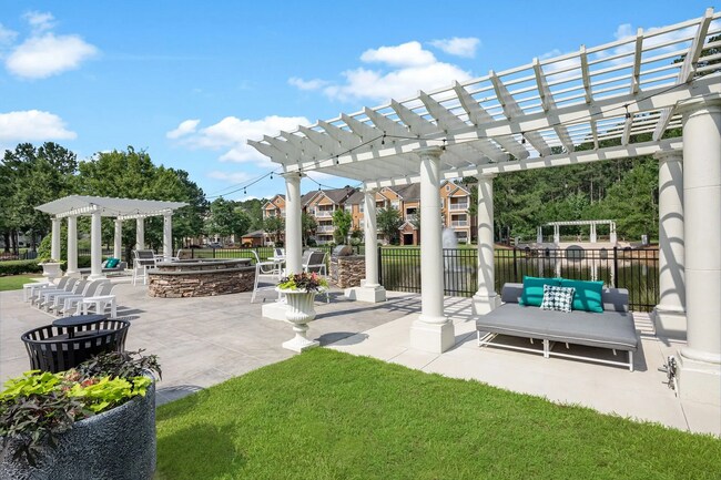 Building Photo - 325 Marymeade Dr