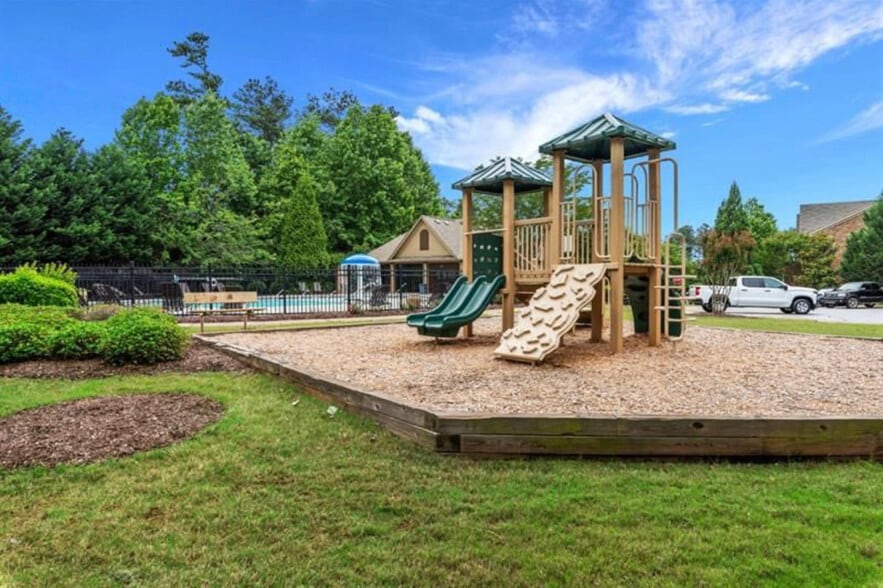 Building Photo - 1818 Caswell Pkwy